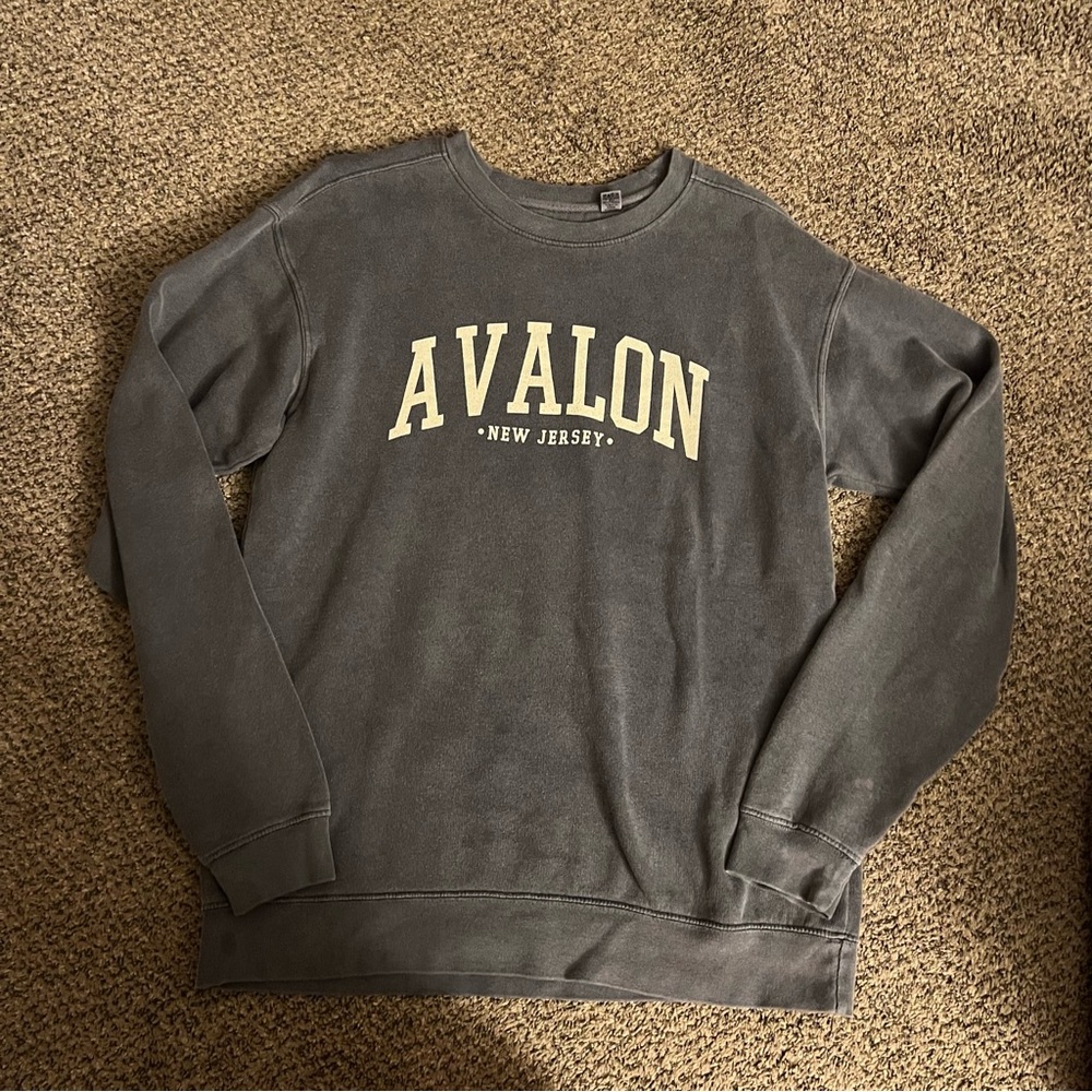 avalon pullover